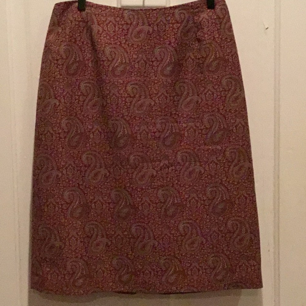 Harold’s straight  skirt